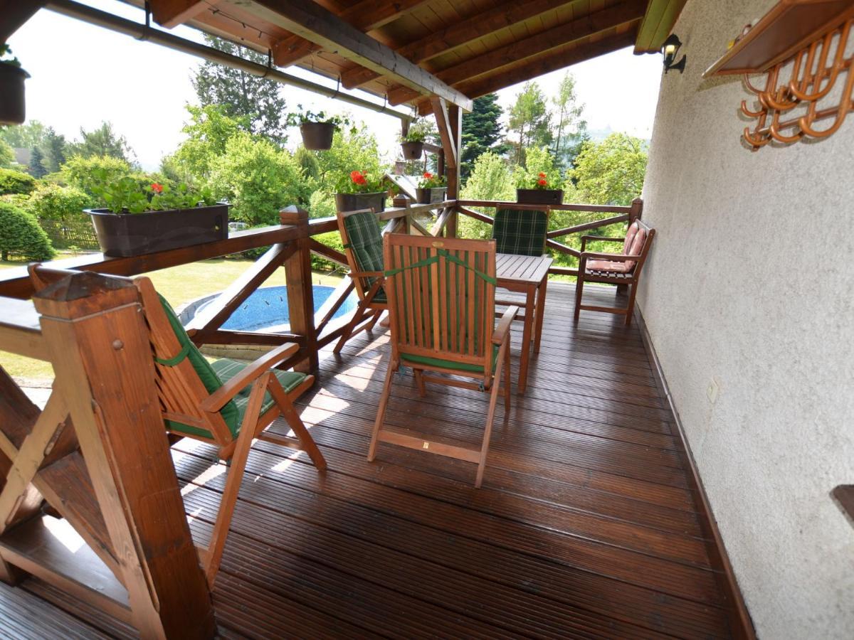 Вилла House With The Pool And Fenced Garden Hnanice  Экстерьер фото